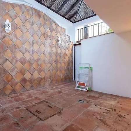 Spacious With Private Pool And Parking In Mykonos Apartment