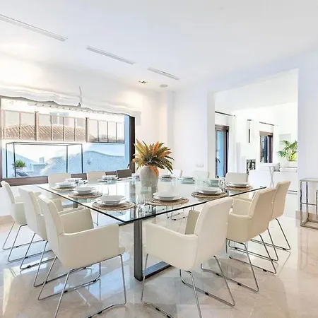 Apartamento Spacious With Private Pool And Parking In Mykonos